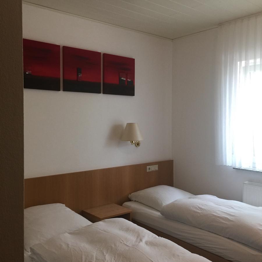 Gasthaus Keglerklause Schwieberdingen Buitenkant foto